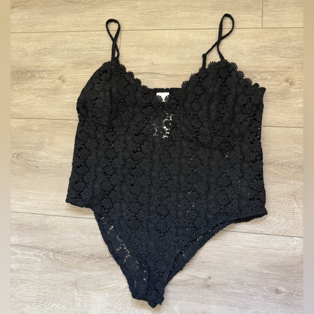 Women’s H&M Floral Lace Bodysuit